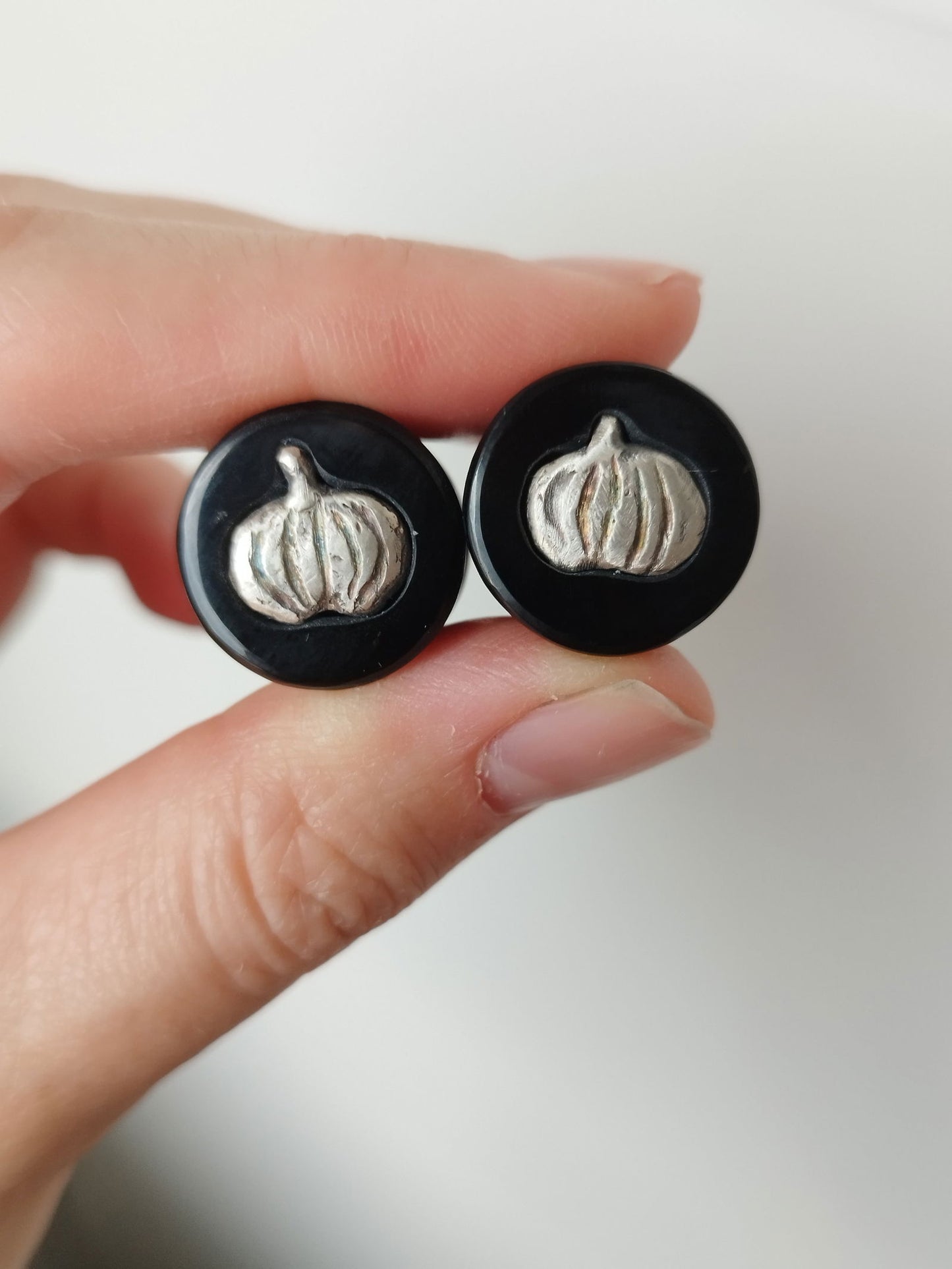 5/8" Sterling Silver Pumpkin Inlay Plugs - aeoplugs