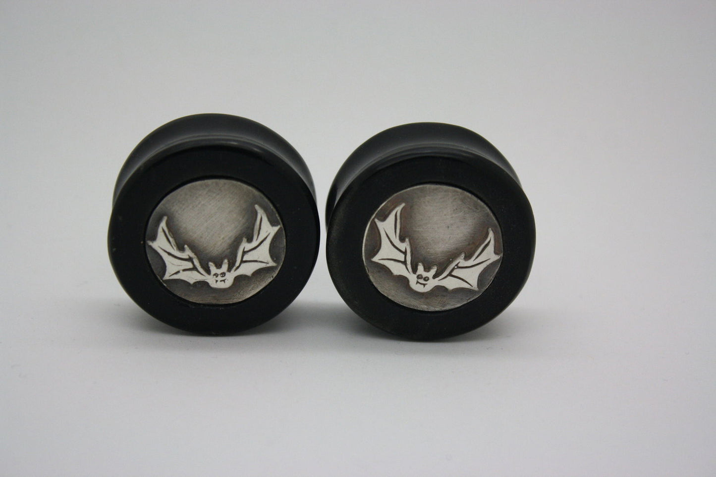 SPECIAL 30mm Obsidian Silver Happy Bat Plugs - aeoplugs