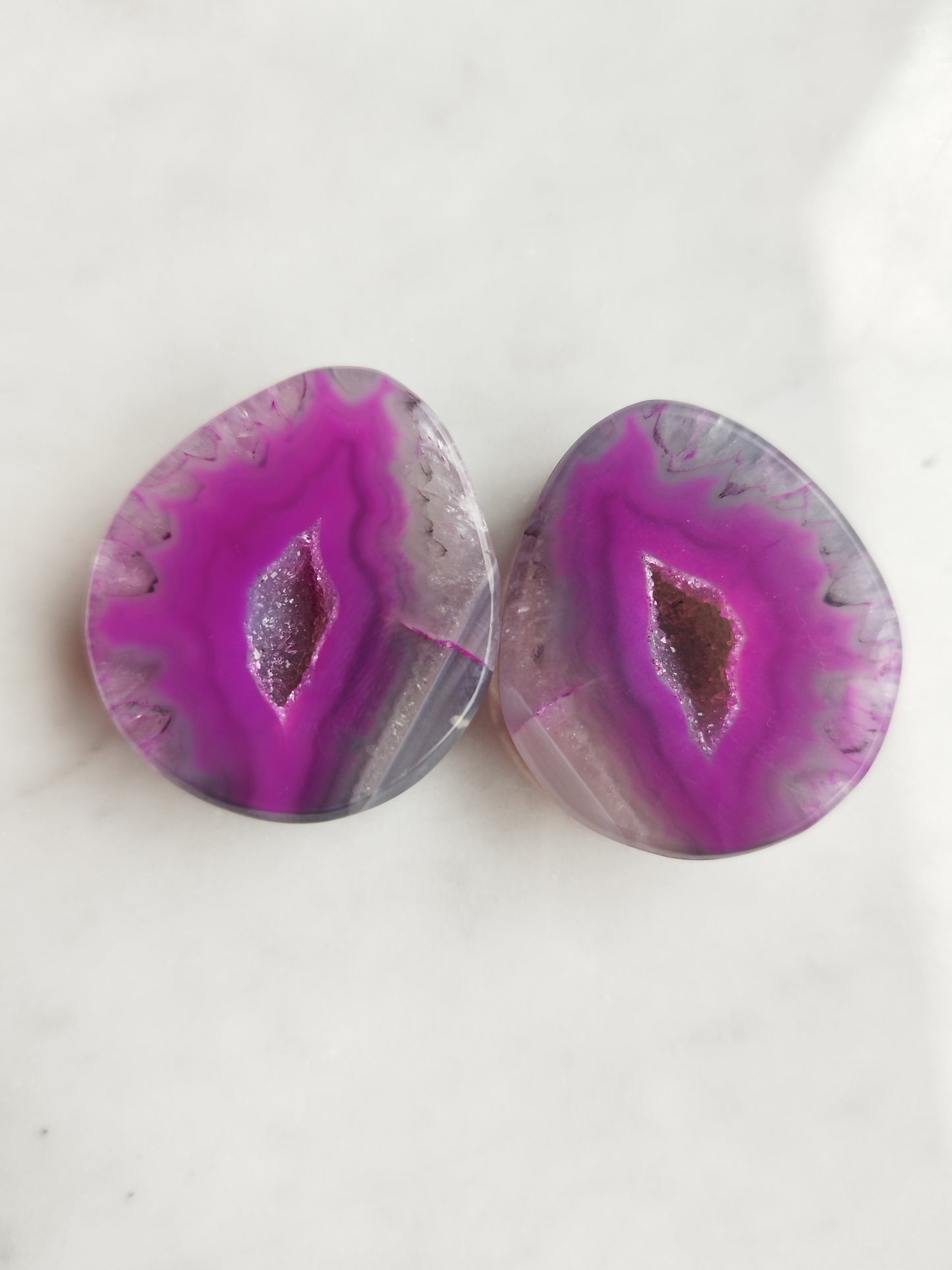 1 1/4" 32mm Geode Teardrop Plugs