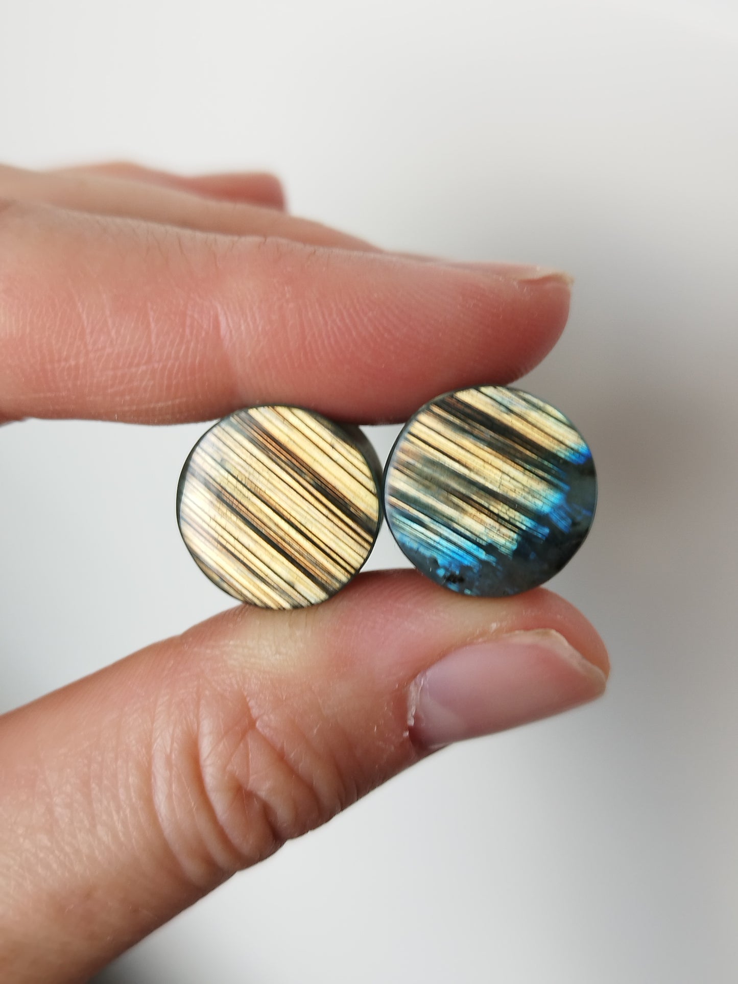9/16" Striped Labradorite Plugs