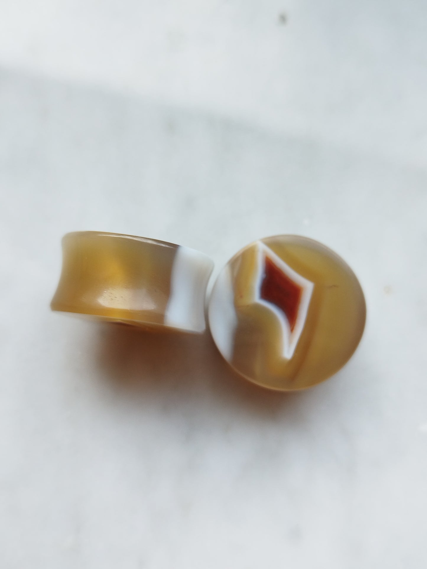 7/8" Malawi Agate Plugs