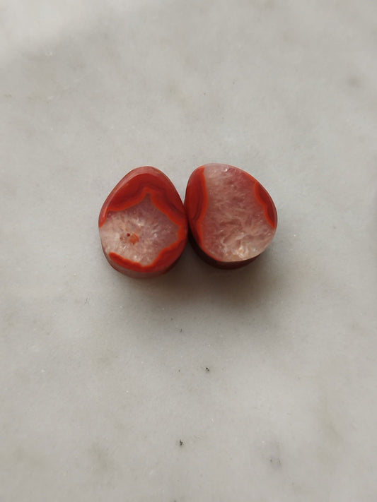 00g Red Malawi Agate Plugs - AEOrganics