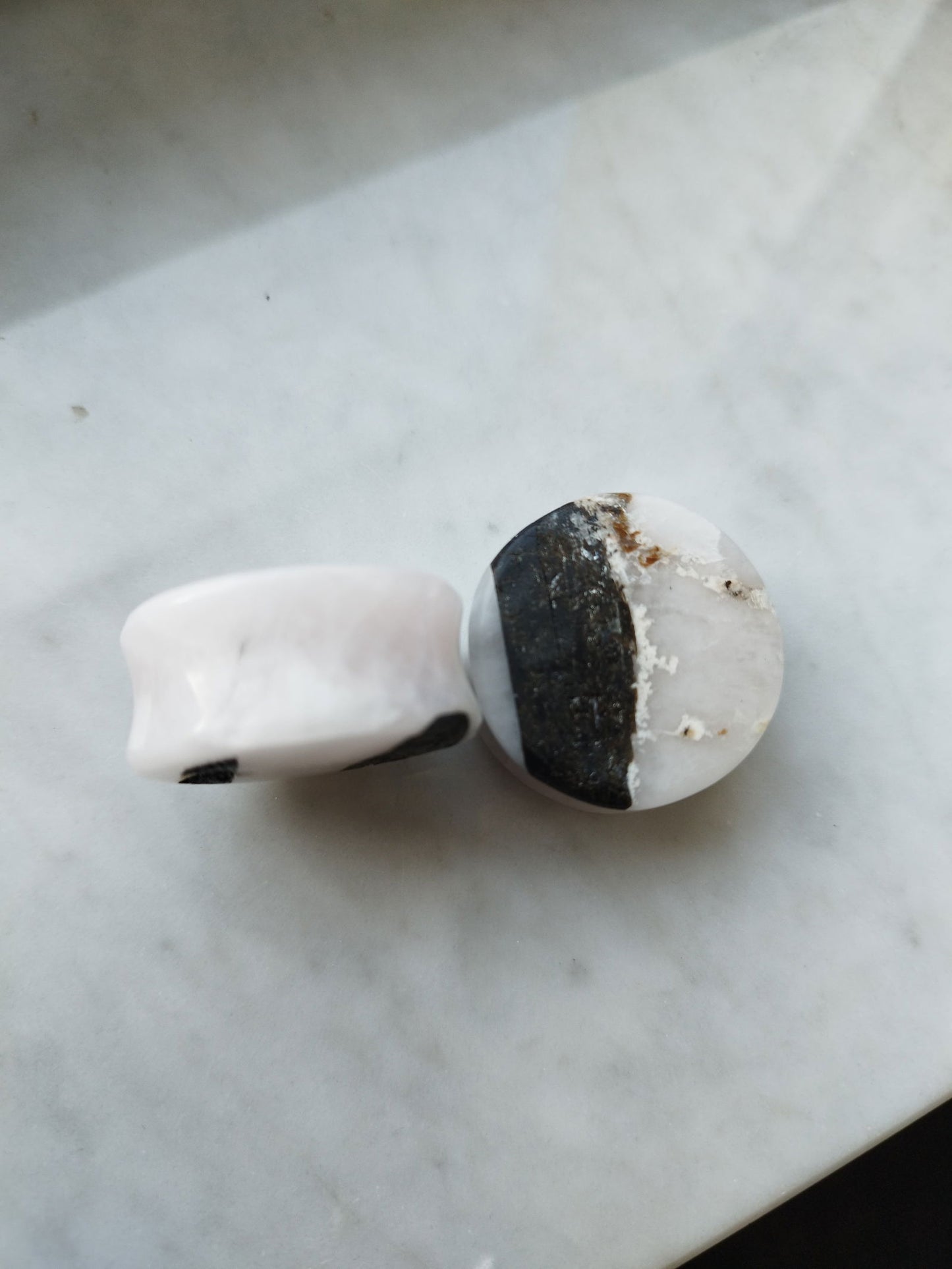 1 1/4" Rose Quartz And Black Tourmaline Plugs - aeoplugs