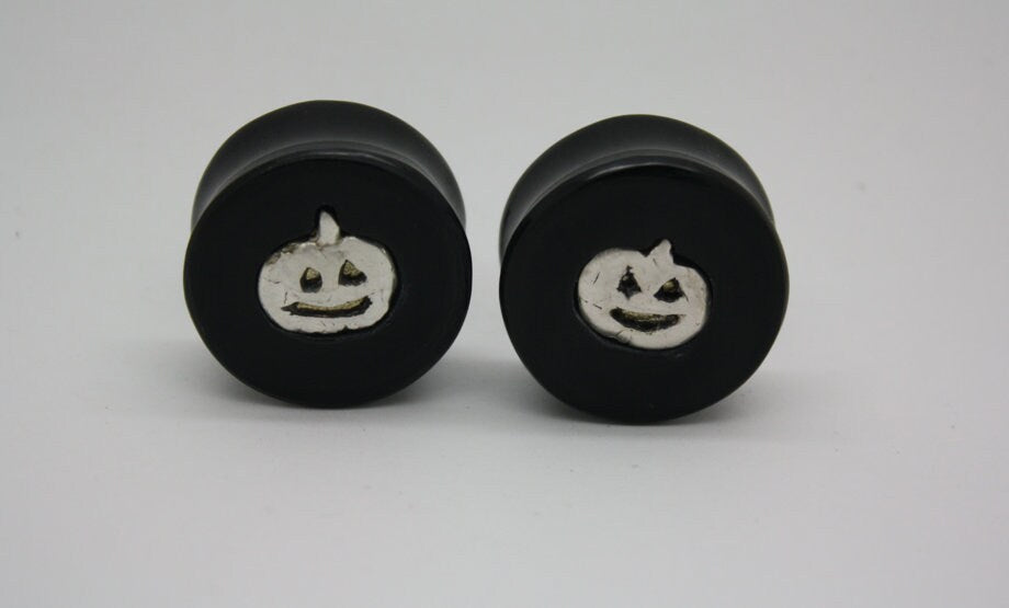 1" Obsidian Silver And Brass Jack O Lantern Plugs - aeoplugs