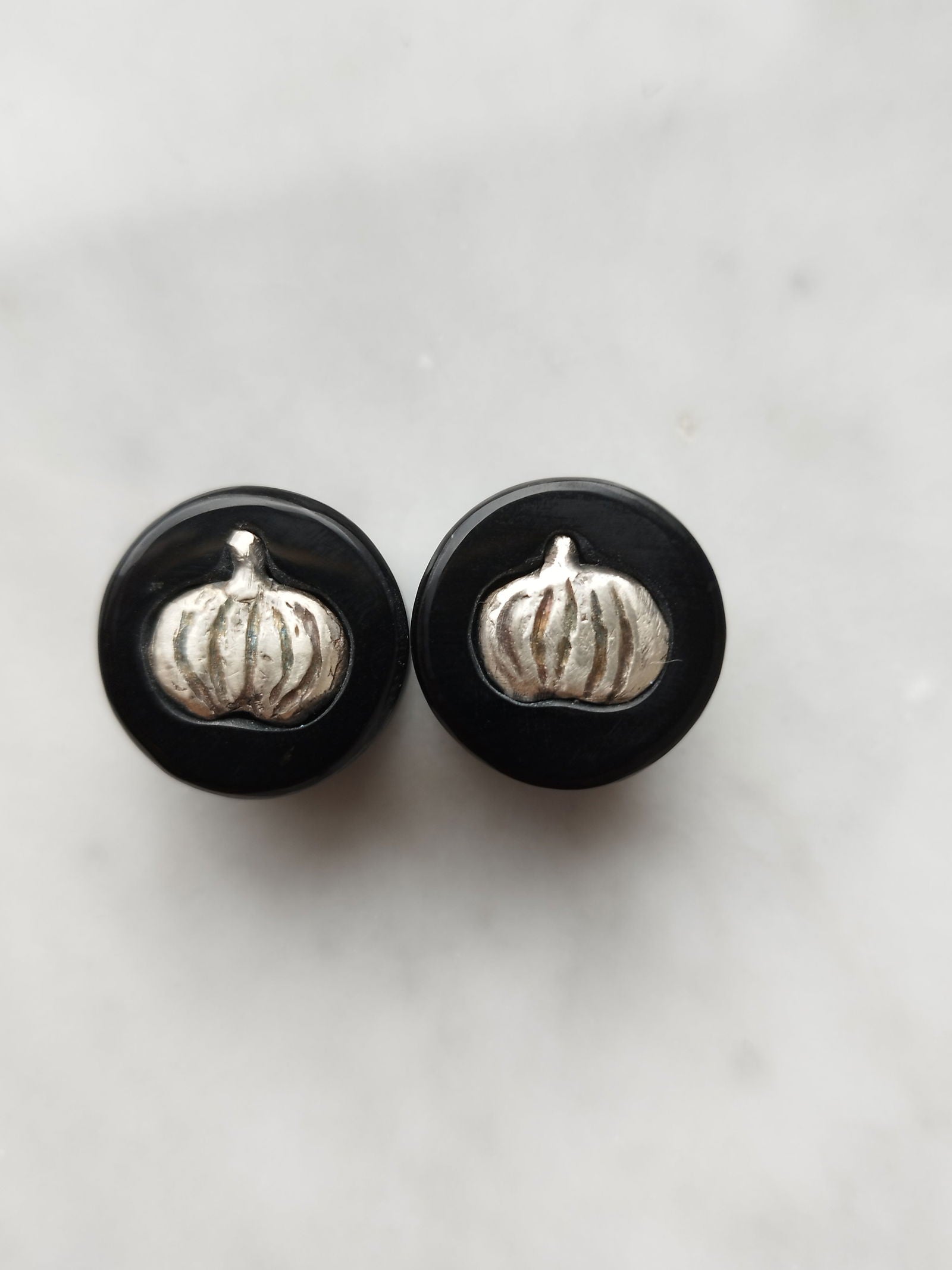 5/8" Sterling Silver Pumpkin Inlay Plugs - aeoplugs