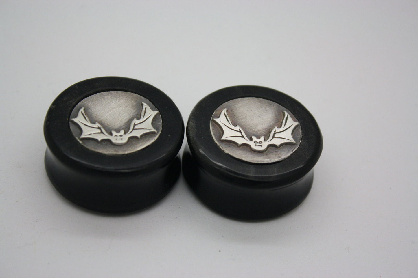 SPECIAL 30mm Obsidian Silver Happy Bat Plugs - aeoplugs