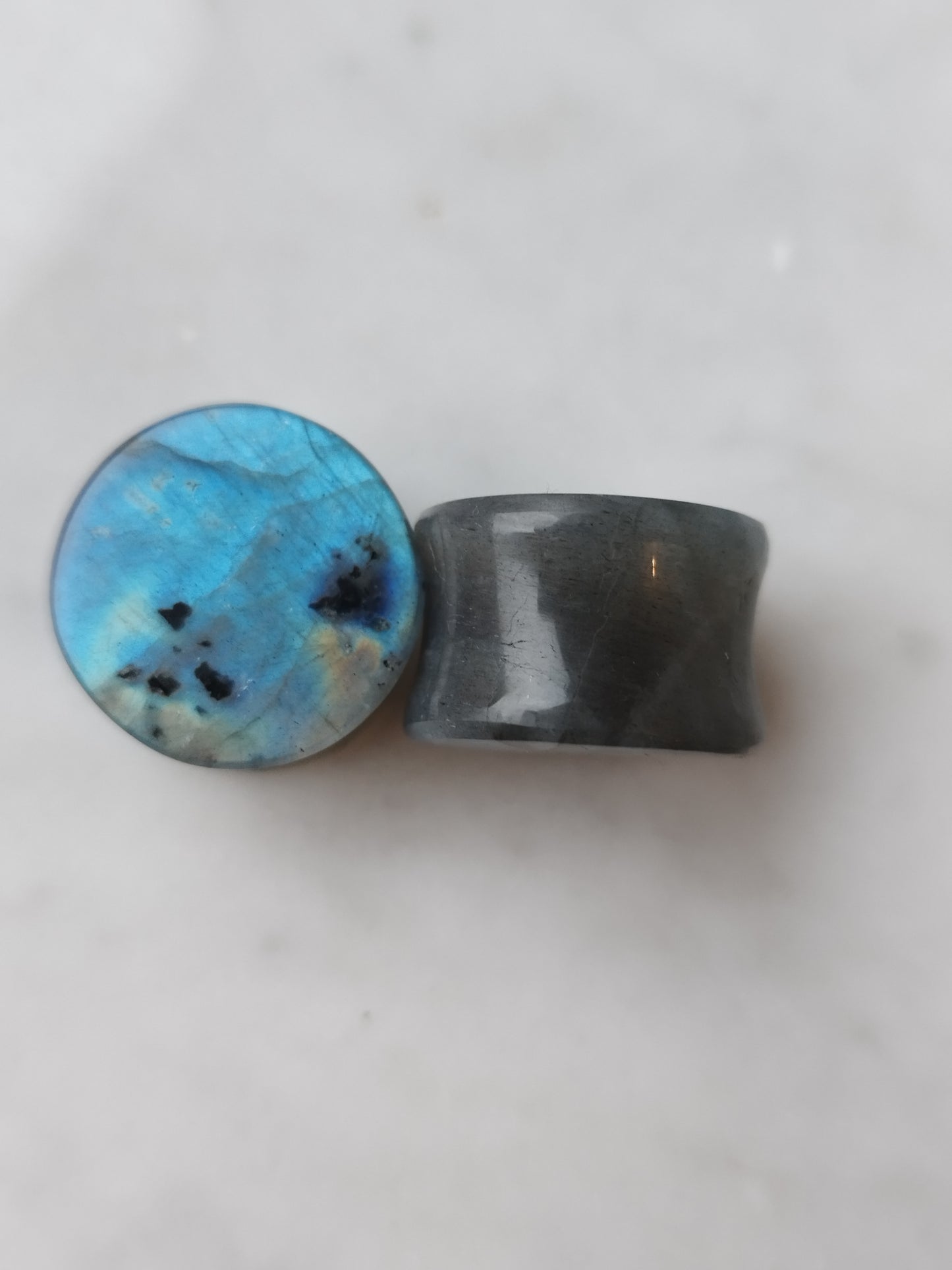 3/4" Blue and Gold Labradorite Plugs