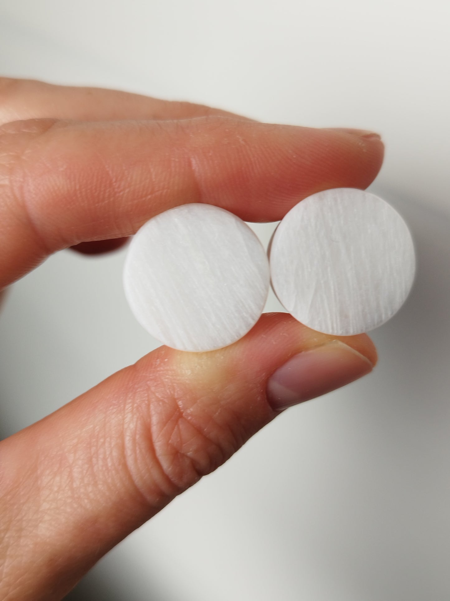 5/8" Moonstone Plugs