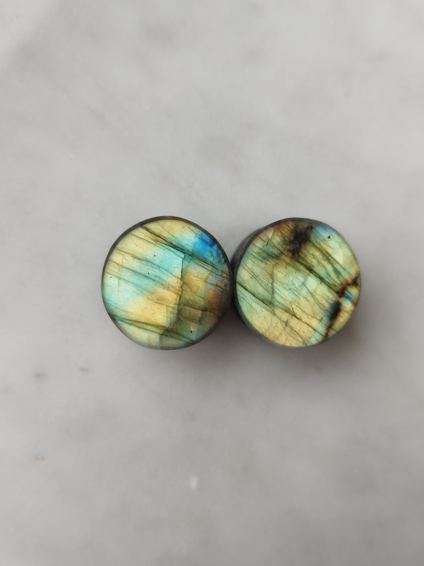 5/8" Labradorite Plugs