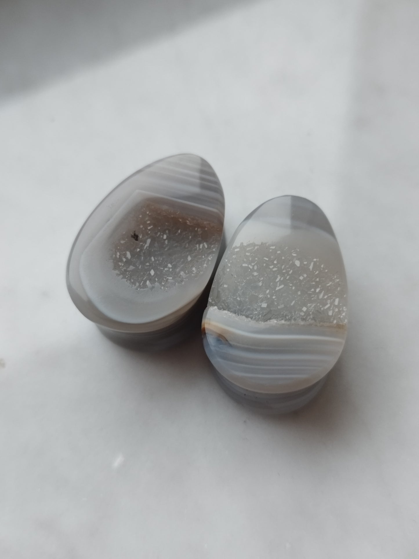 7/8" Elongated Agate Geode Plugs