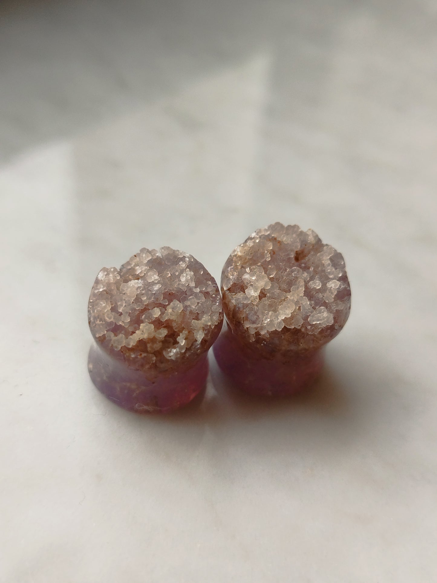 9/16" Grape Agate Plugs - aeoplugs