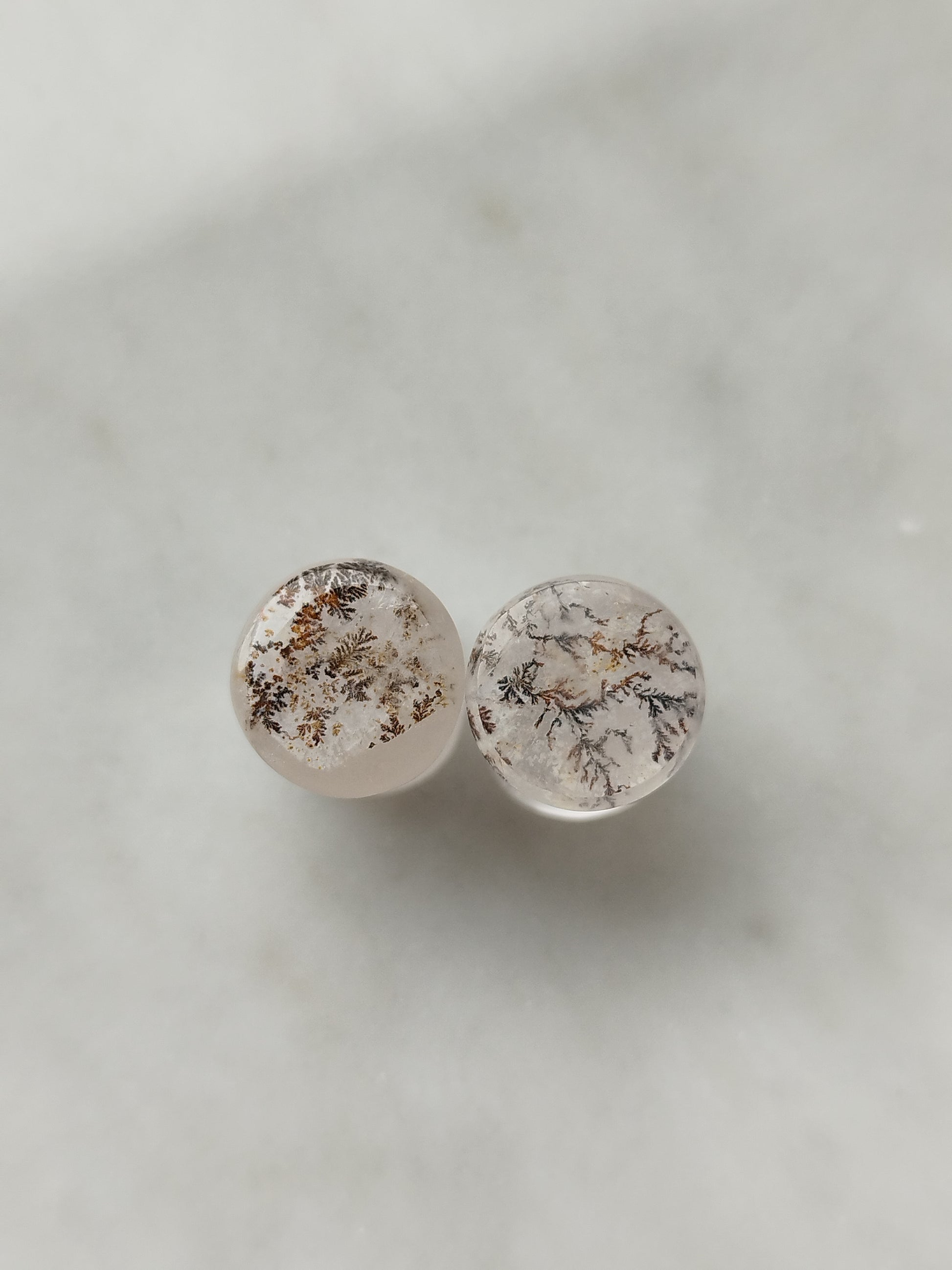 0g Dendritic Quartz Plugs - aeoplugs