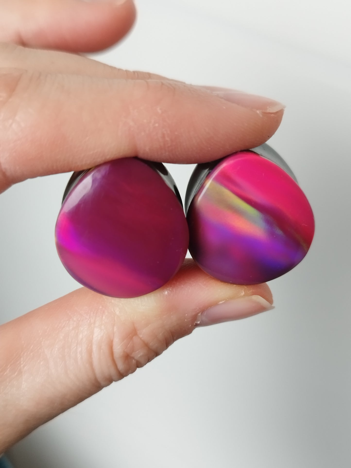7/8" Aurora Opal On Obsidian Plugs