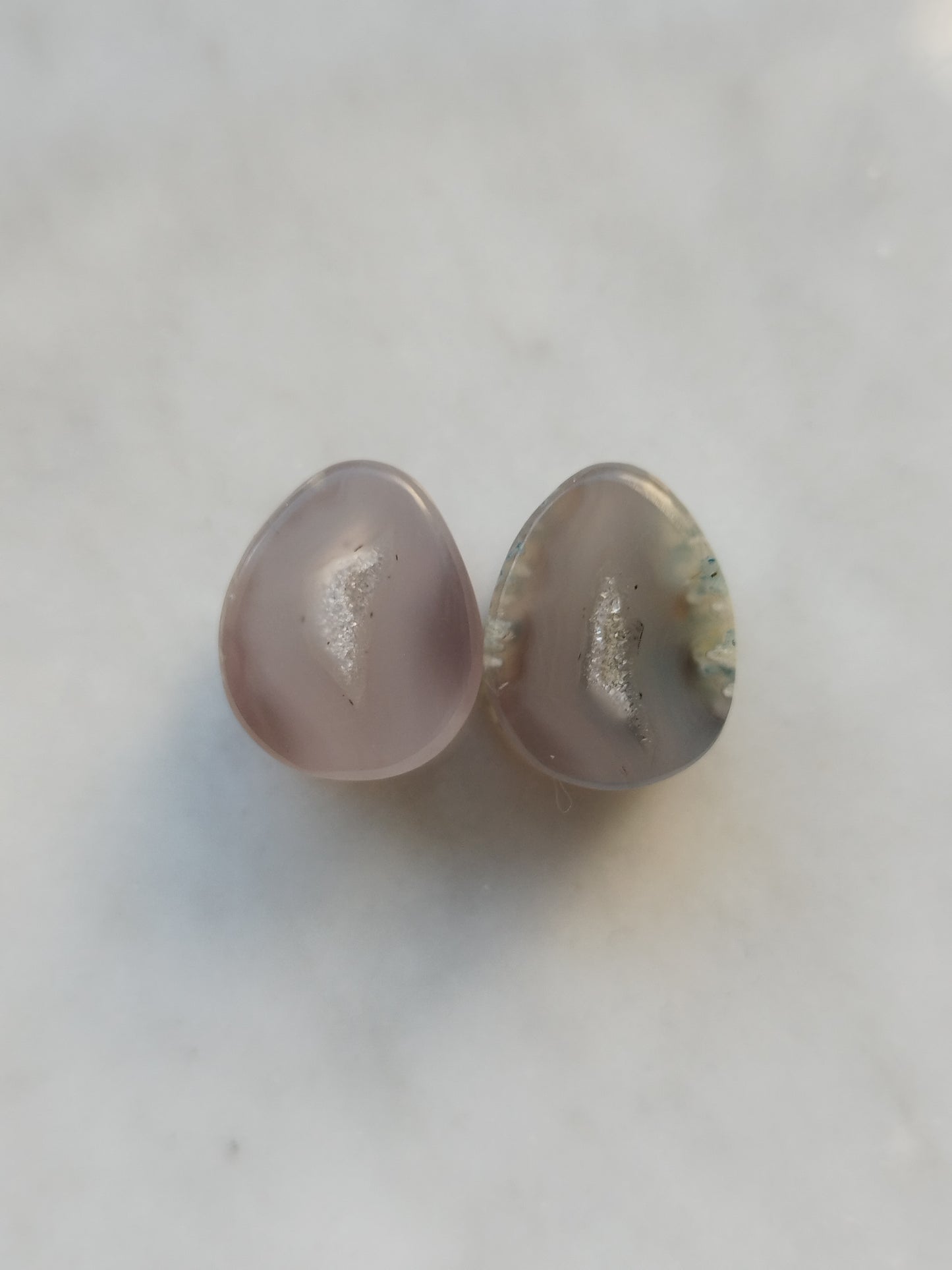 1/2" Grey Agate Geode Plugs