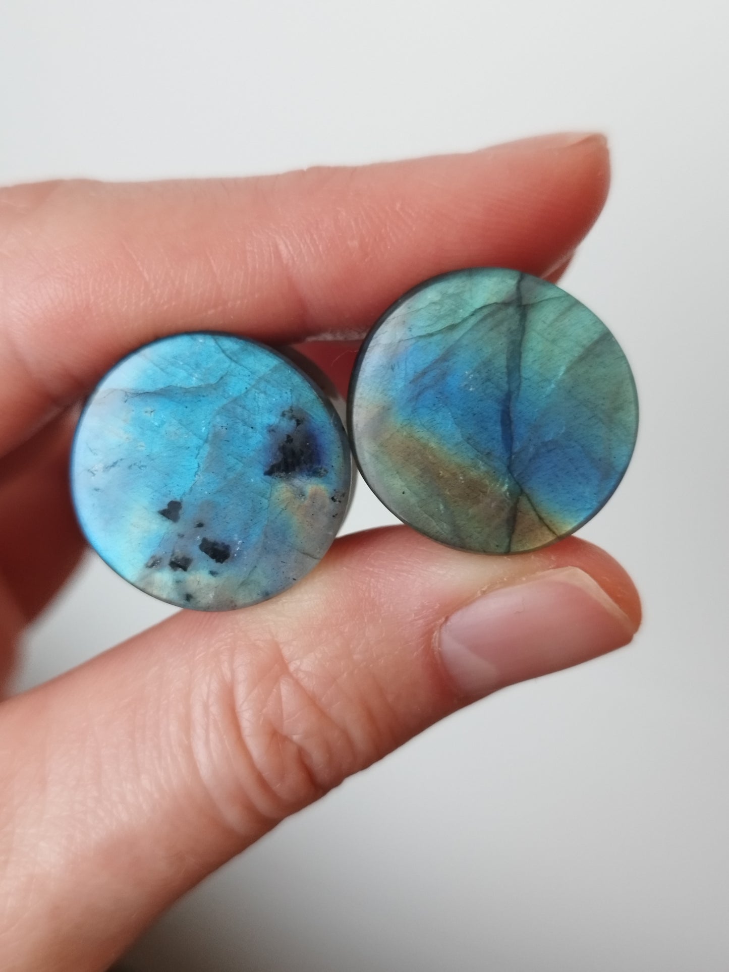 3/4" Blue and Gold Labradorite Plugs