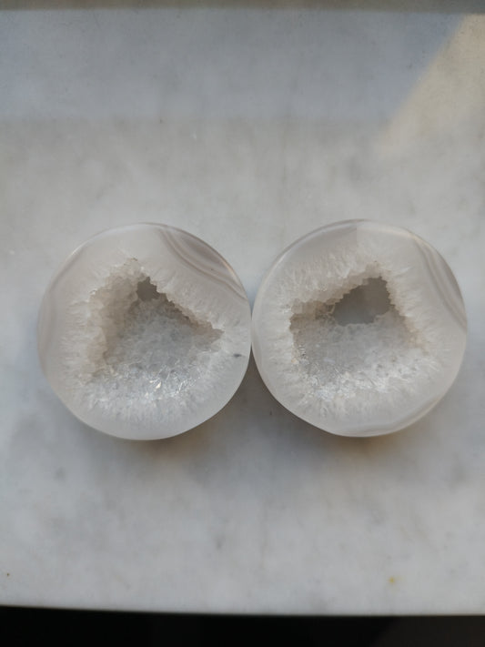 1 1/2" 38mm Agate and Quartz Geode Plugs