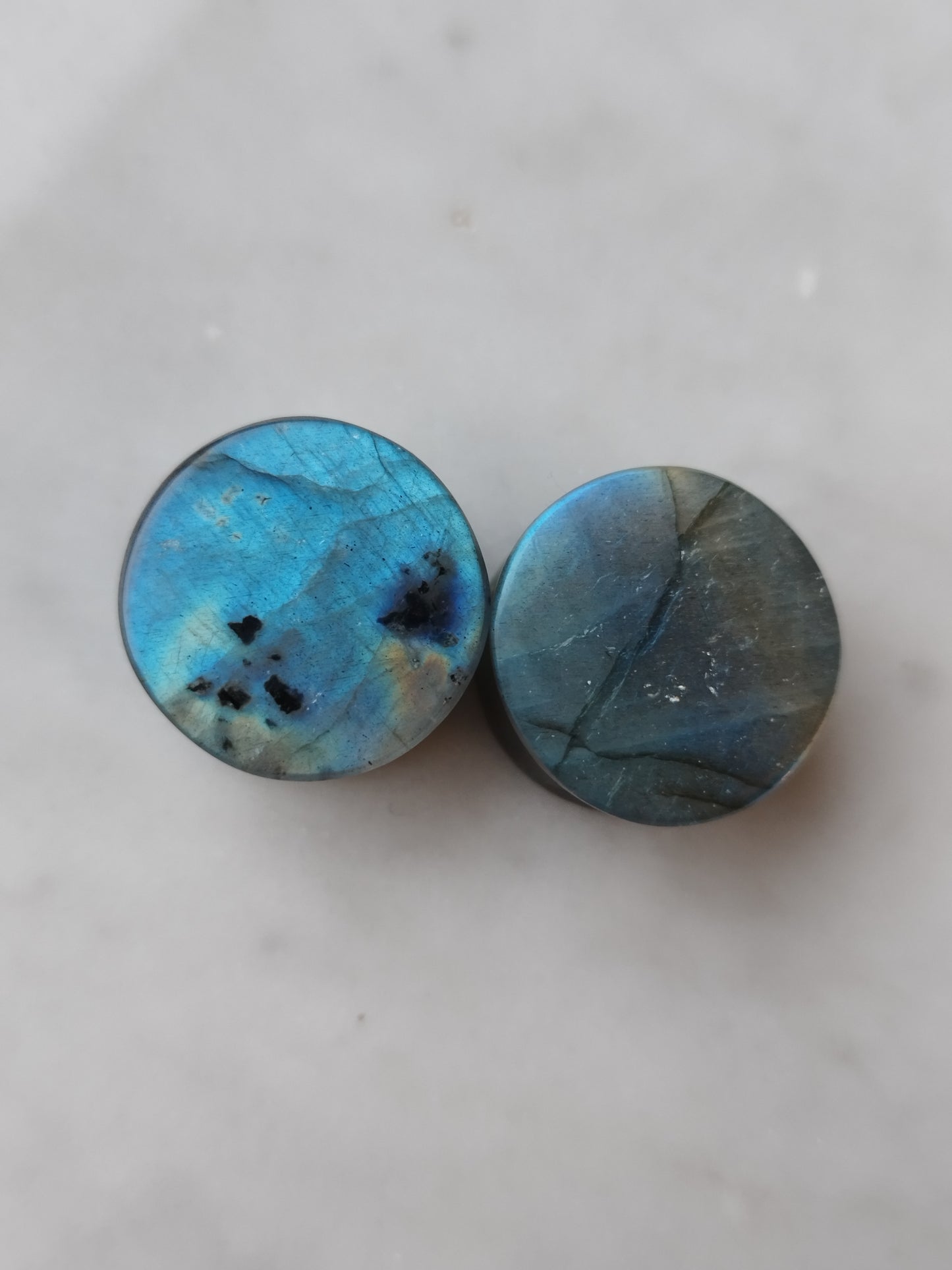 3/4" Blue and Gold Labradorite Plugs
