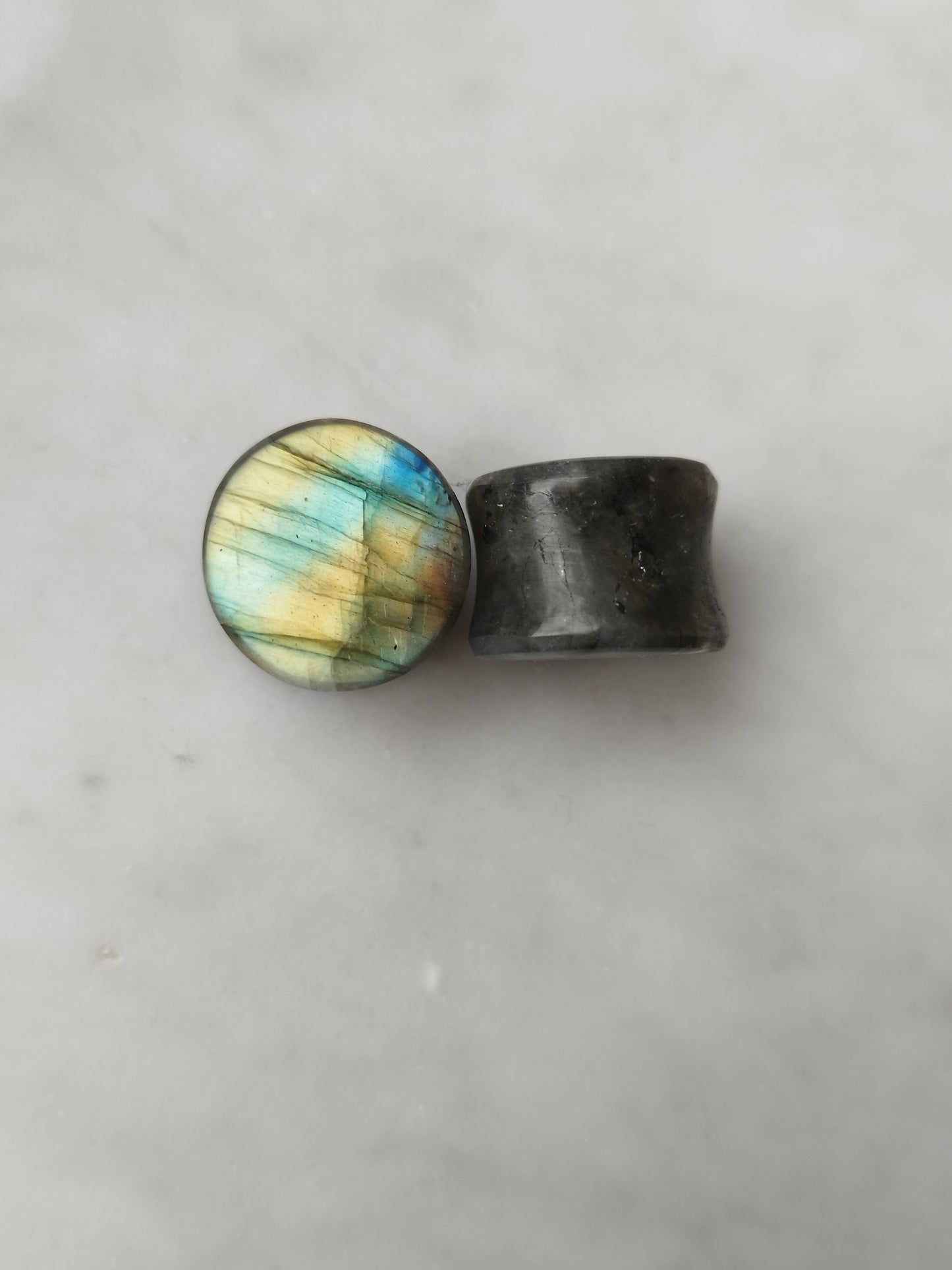 5/8" Labradorite Plugs