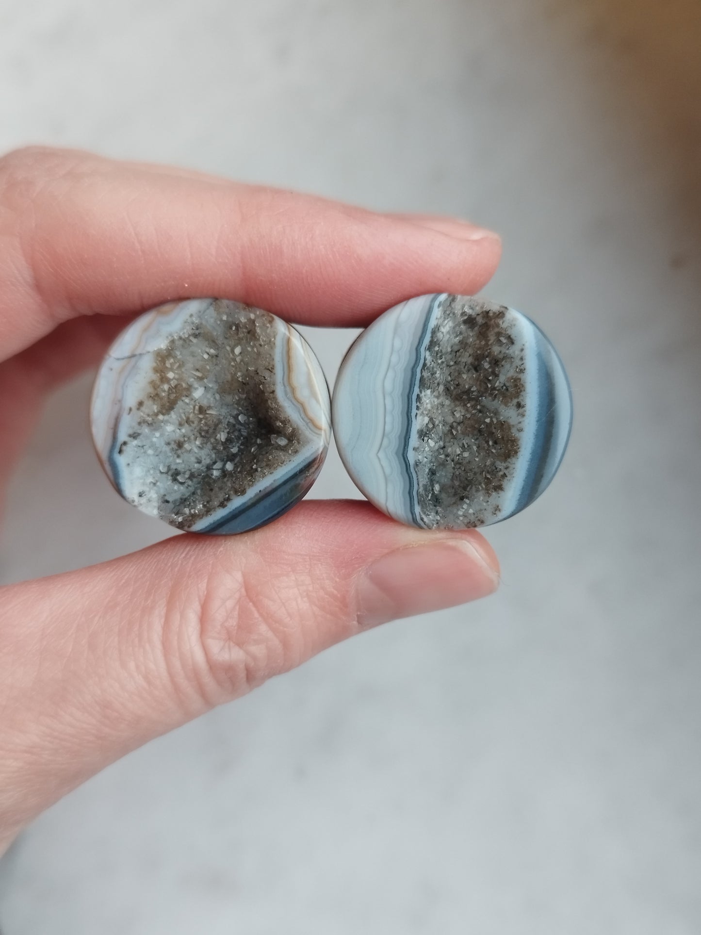 7/8" Blue Banded Agate Geode Plugs