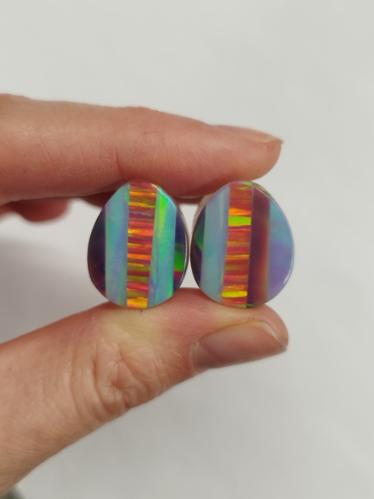 5/8" Aurora Opal On Obsidian Plugs