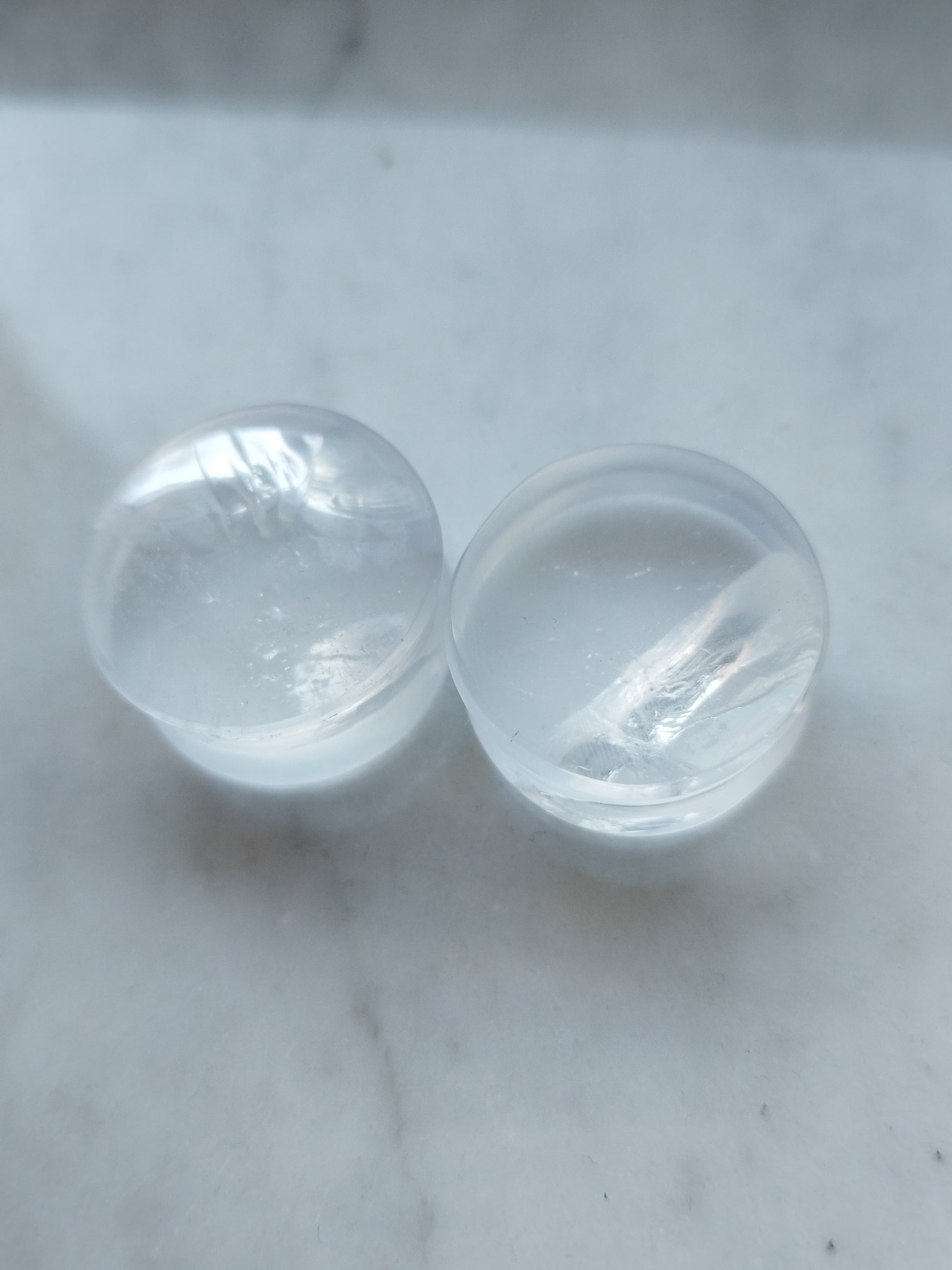 1" Clear Quartz Plugs - aeoplugs