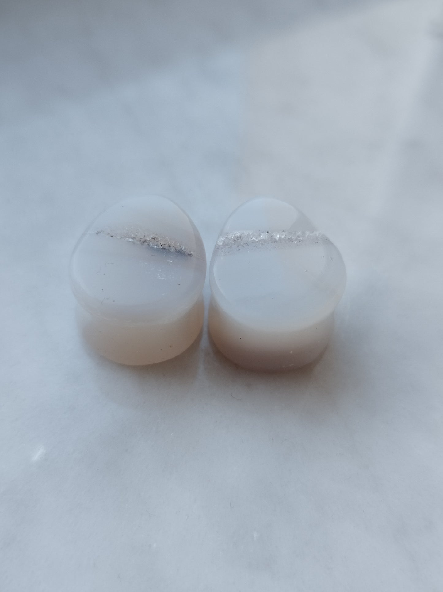 5/8" Agate Geode Plugs