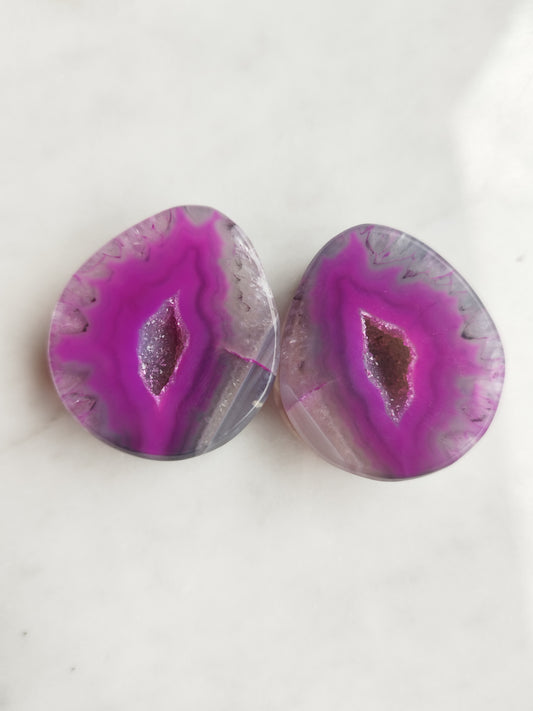 1 1/4" 32mm Geode Teardrop Plugs