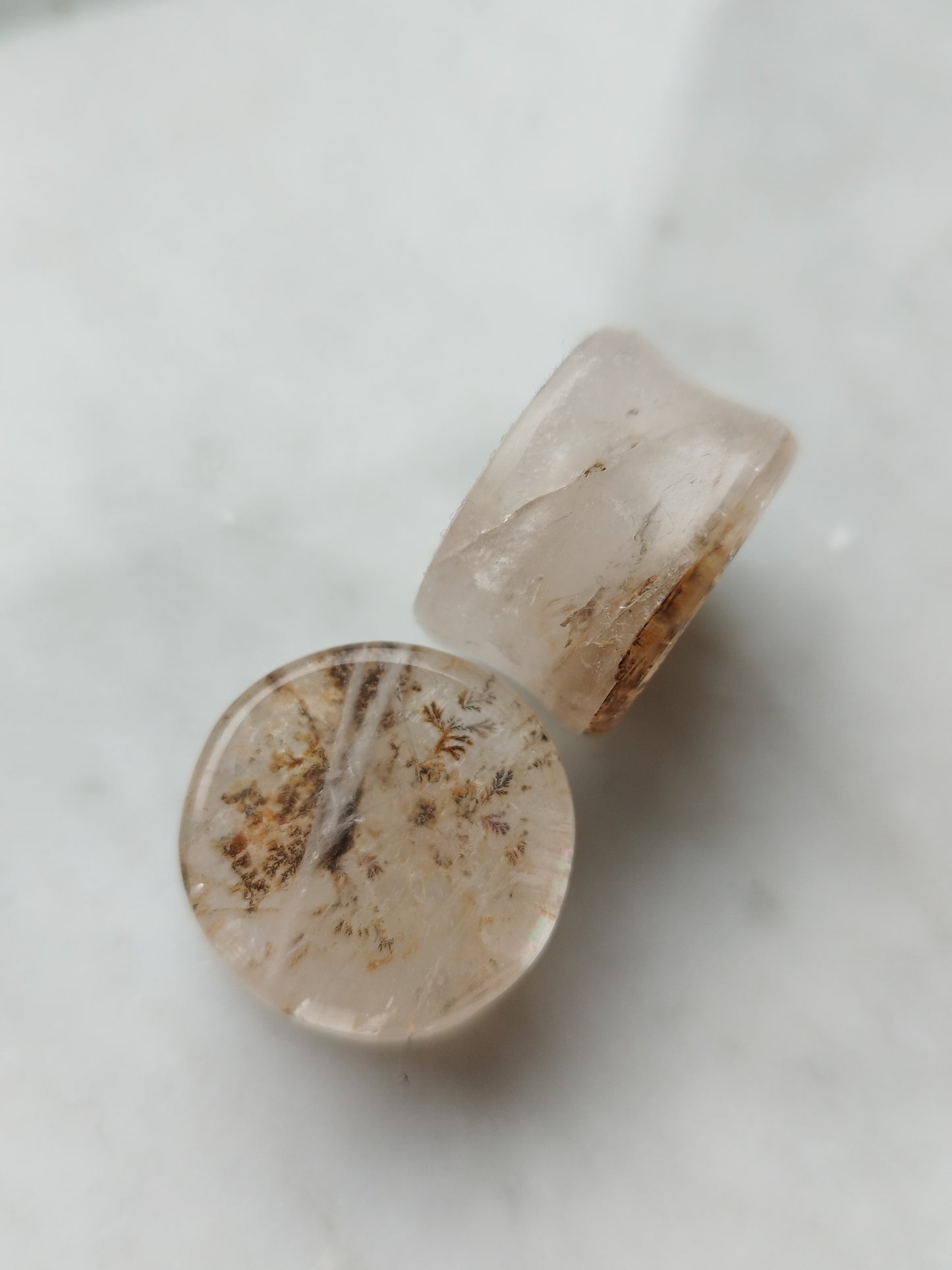 7/8" Dendritic Quartz Plugs