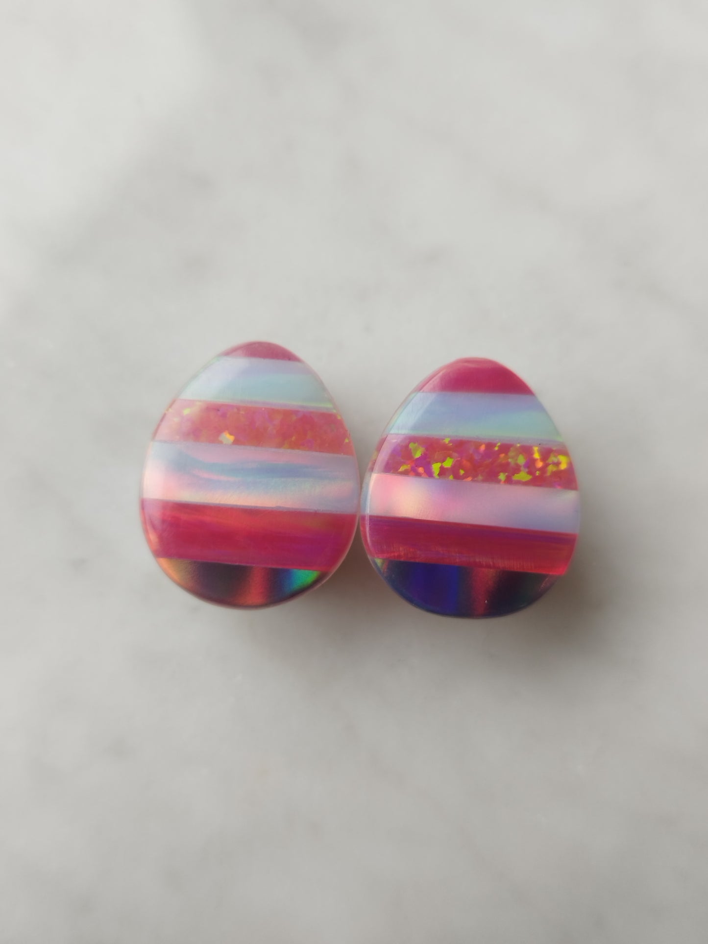 5/8" Aurora Opal On Obsidian Plugs