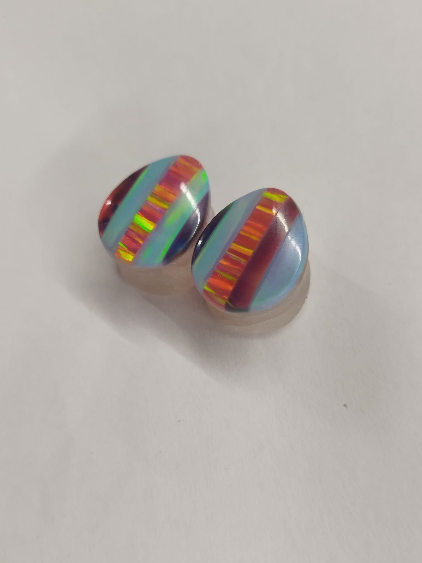 5/8" Aurora Opal On Obsidian Plugs